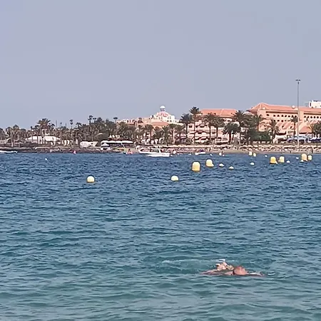 Vistas Beachfront Apartment Playa de las Americas (Tenerife)