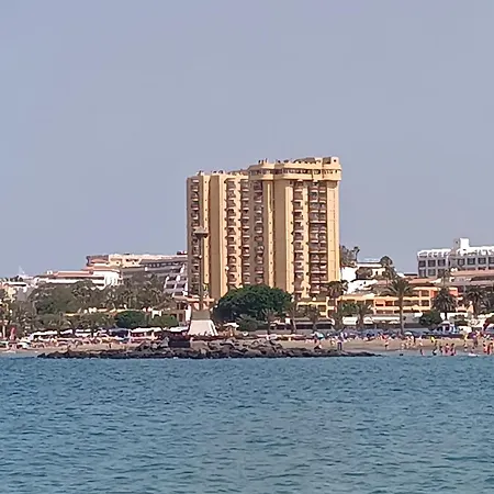 Vistas Beachfront Playa de las Americas (Tenerife)