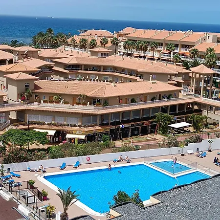 Vistas Beachfront Apartment